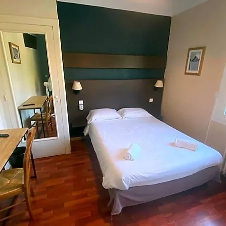 Maison De Savoie Hotel 2*